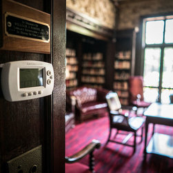 Set Your Home Temperature Using Your Phone - Thermostats