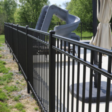 Vinyl Liner Pool (18 x 36) with Slide