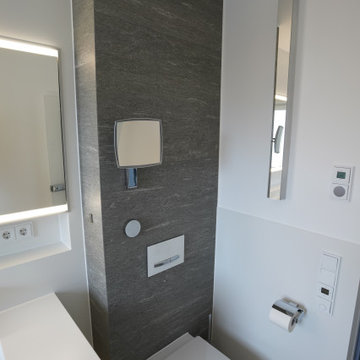 Aus einem Badezimmer wird ein Duschbad der extra Klasse