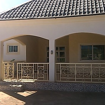 mid income & luxury homes