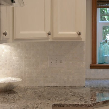 Mother of Pearl Natural Sea Shell Backsplash Tiles