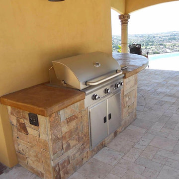 Outdoor Kitchens