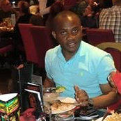 Foto von James Ayodele