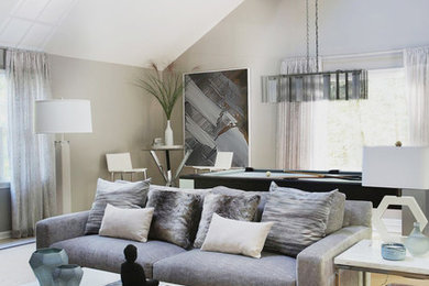 Family room photo in New York