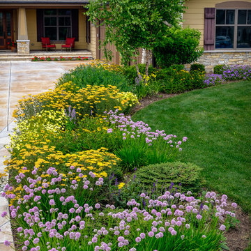Arts and Crafts Landscape Renovation - Pewaukee