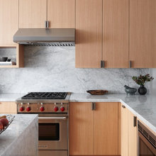 Exigent Kitchen