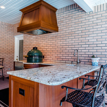 Outdoor Kitchen in Player's Club