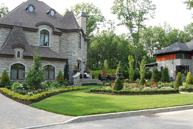 Inspiration for a traditional home in Montreal.