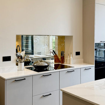 Handleless Kitchen in Primrose Hill