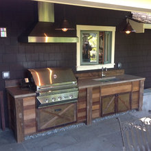 Outdoor Kitchens
