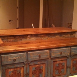 Texas Pecan Raised Bar with Curved End - Kitchen Countertops