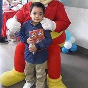 Kenneth Dalumpines's photo