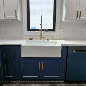 White and blue kitchen