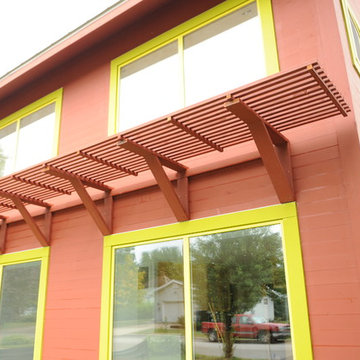 NewenHouse - LEED and Passive Haus solar shading