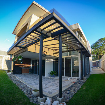 Bridge Residence