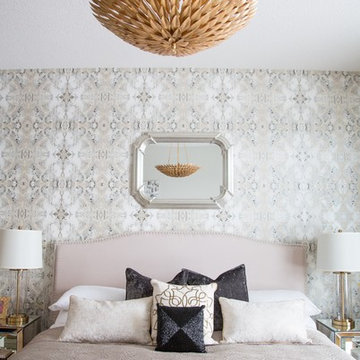 Elegant principal bedroom