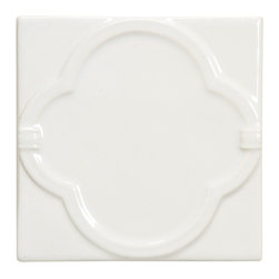 Tuileries Vendome Decorative Field in Blanc - Tile
