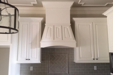 Inspiration for a contemporary kitchen remodel in New Orleans