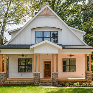 75 Most Popular Craftsman White Exterior Home Design Ideas for 2019 ...