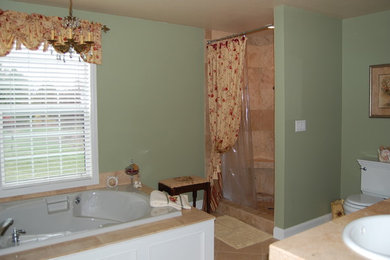 Example of a classic bathroom design in Portland