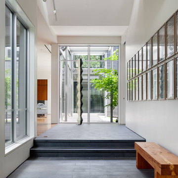 San Antonio - Hallway