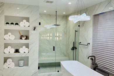 Example of a bathroom design in Los Angeles