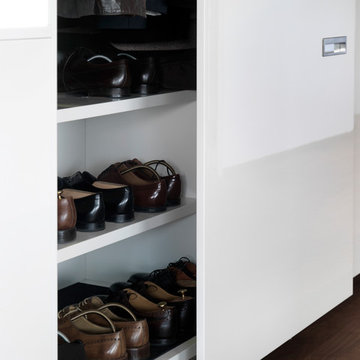 LEICHT- Wardrobe