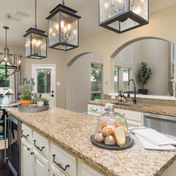 League City Vacant Staging - Golden Shores