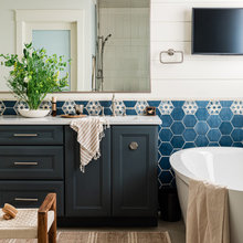 Barry master bathroom