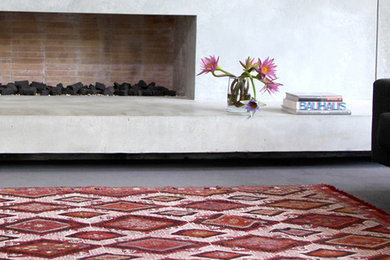 Photoshoot showcasing kilim in Contempory Space