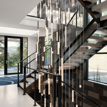 Shimmering and sleek in Monte Sereno