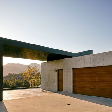 Outdoor Savant Lifestyle Imagery