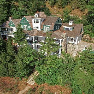 Award Winning "Best Vacation Home in Michigan" - Detroit Home 2016