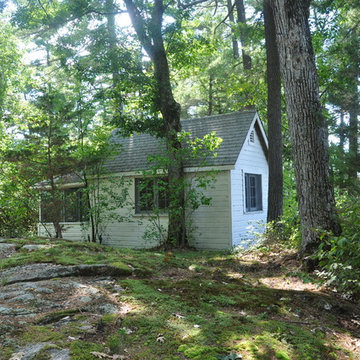 Retaining Original Charm-Bunkie Rebuild on Stoney Lake