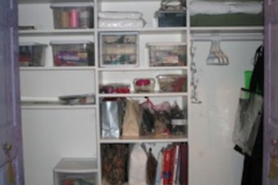 Inspiration for a mid-sized gender-neutral reach-in closet remodel in Miami