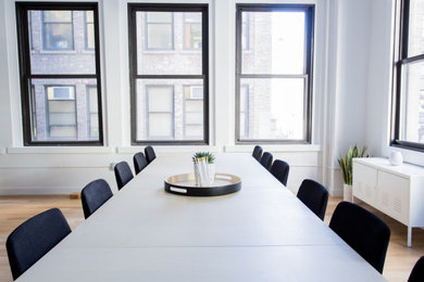 Dining room photo in San Francisco