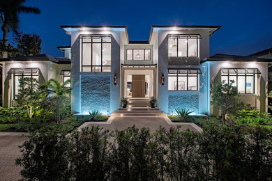 Example of an exterior home design in Miami