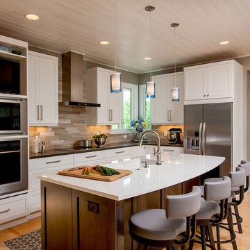 Contemporary Farmhouse Kitchen
