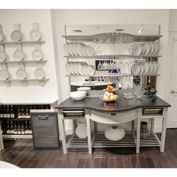 Dry Bar Area