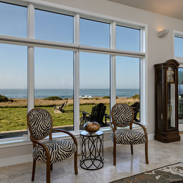 Of course, there are windows everywhere to bring the ocean views inside.