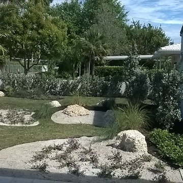 Coastal / Beach Style Landscaping design