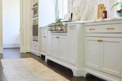 Kitchen - kitchen idea in Birmingham