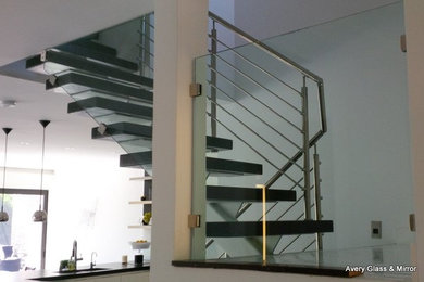 Staircase - transitional staircase idea in Miami