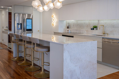 Example of a kitchen design in Montreal