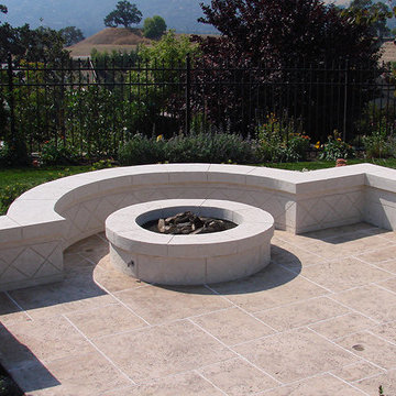 Outdoor Kitchens, BBQs and Fireplaces