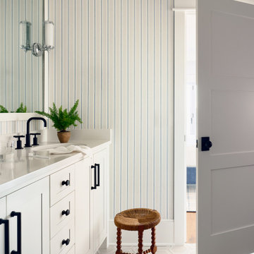 Guest Bath Design in Lake House
