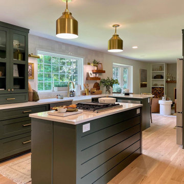 Kitchen designs by Kitchen Express II, LLC