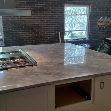 Super White Island with Black Absolute Honed Perimeter