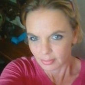 Amy Trovers foto