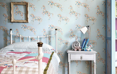 10 Charming Vintage Bedroom Decorating Ideas